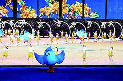 杭州亚残运会开幕式璀璨绽放 听障儿童合唱引共