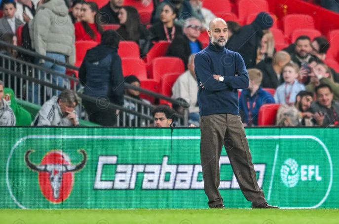 巴黎圣日耳曼瞄准曼联核心费尔南德斯引援计划