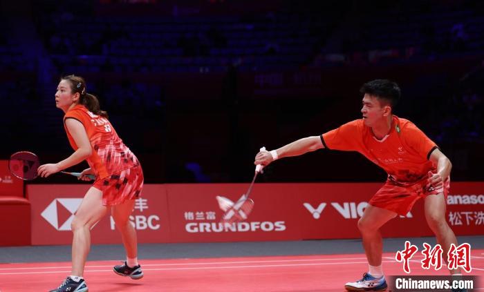 雅思与酱板鸭并肩晋级混双四强 展示国羽新老力